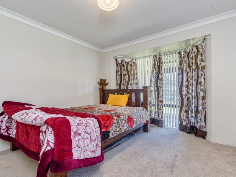 59 Constantine Court, Thornlie WA 6108