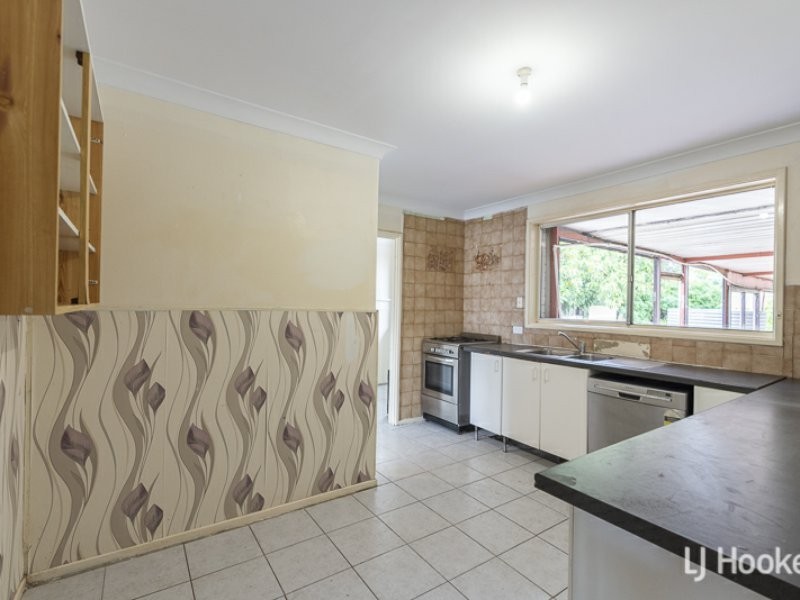 36 Yale Road, Thornlie WA 6108