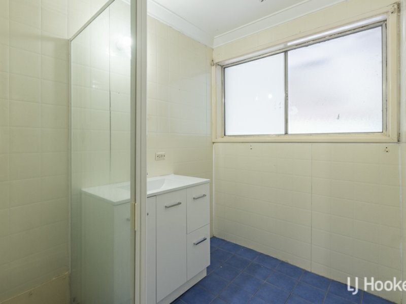 36 Yale Road, Thornlie WA 6108