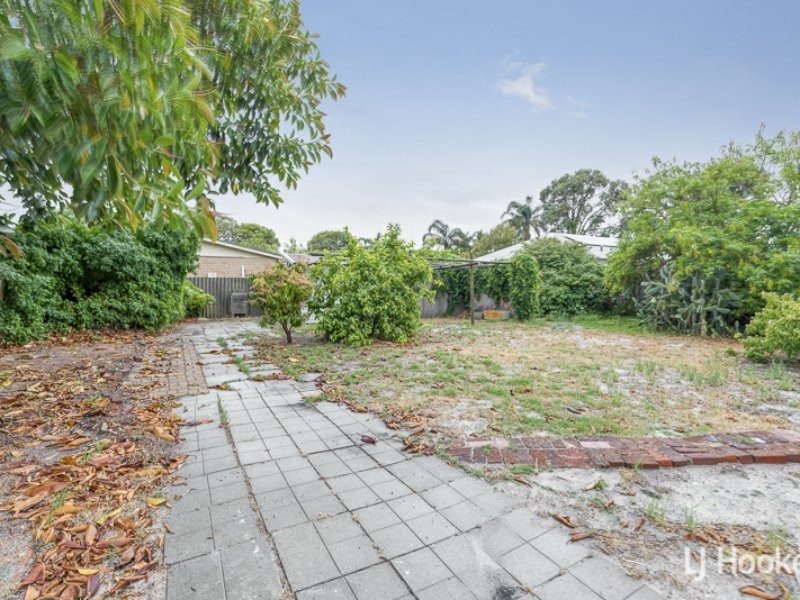 36 Yale Road, Thornlie WA 6108