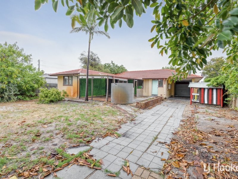 36 Yale Road, Thornlie WA 6108