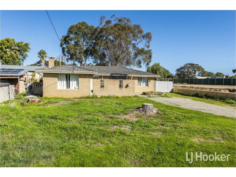 129 Crandon Street, Gosnells WA 6110