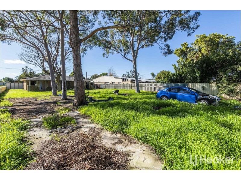 129 Crandon Street, Gosnells WA 6110