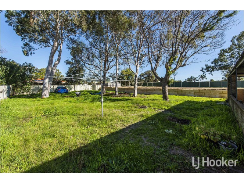 129 Crandon Street, Gosnells WA 6110