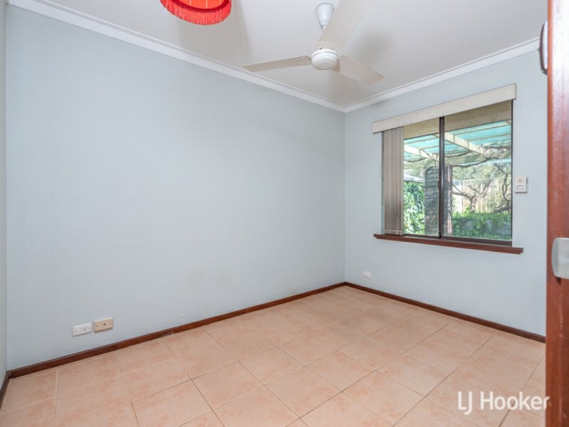 3 Patfield Place, Kelmscott WA 6111