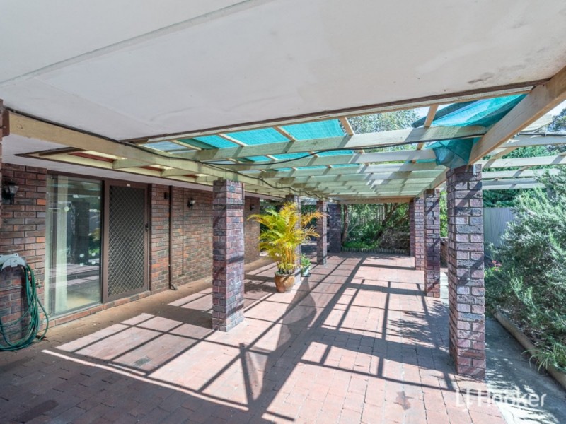 3 Patfield Place, Kelmscott WA 6111