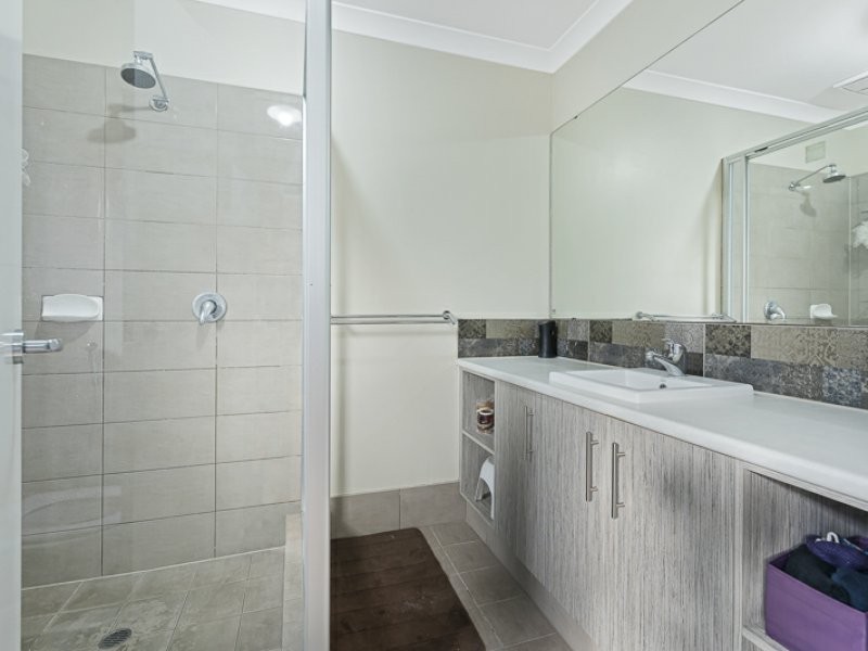 26 Limestone Rise, Piara Waters WA 6112