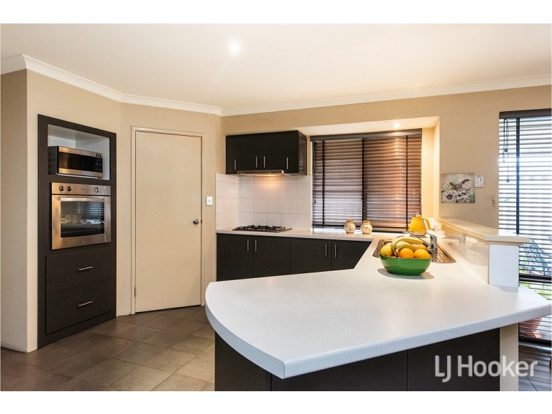 137 Bindoon Loop, Huntingdale WA 6110