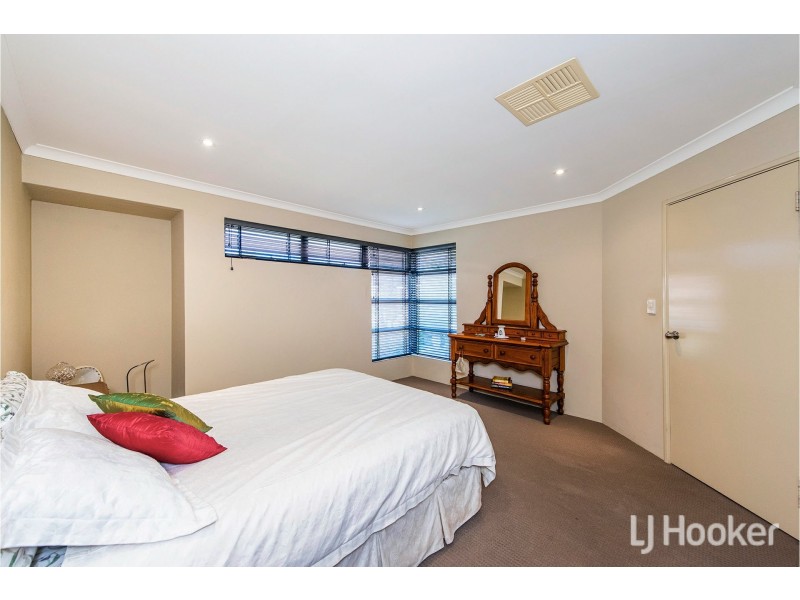 137 Bindoon Loop, Huntingdale WA 6110