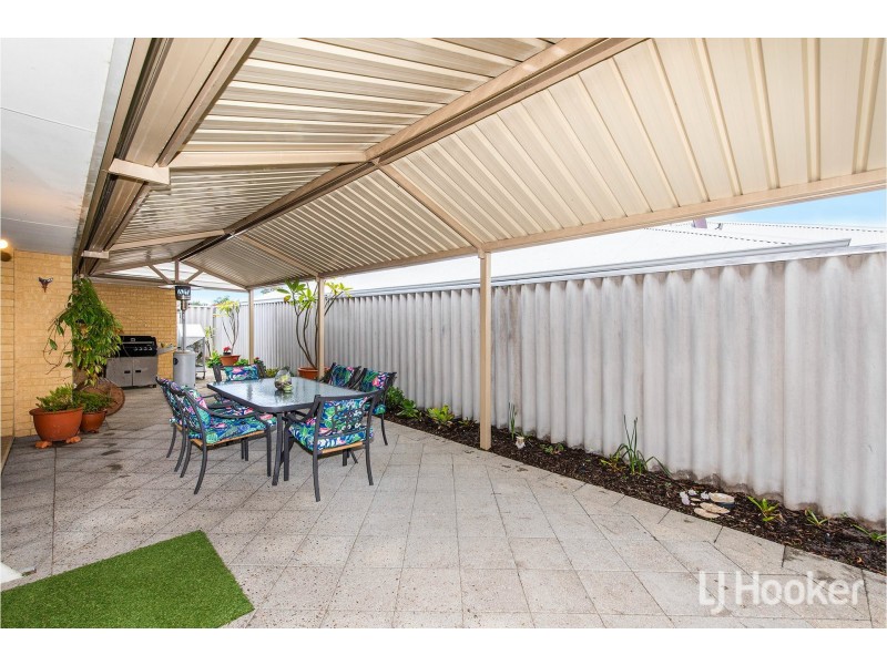 137 Bindoon Loop, Huntingdale WA 6110