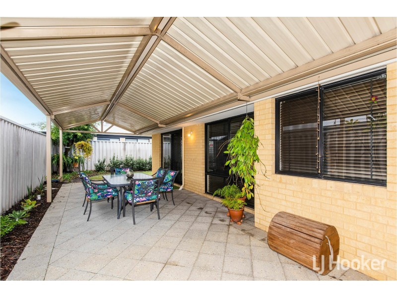 137 Bindoon Loop, Huntingdale WA 6110