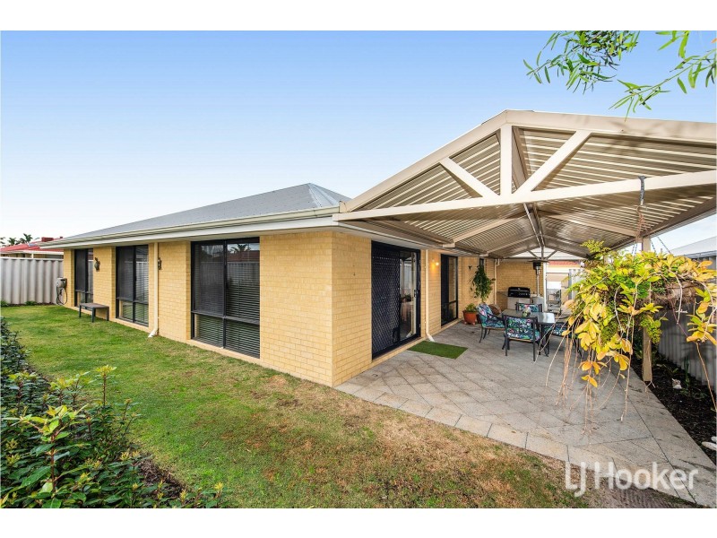 137 Bindoon Loop, Huntingdale WA 6110