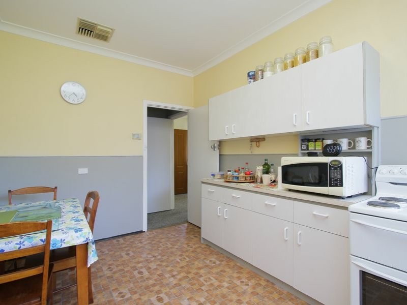 63 Wungong Road, Armadale WA 6112