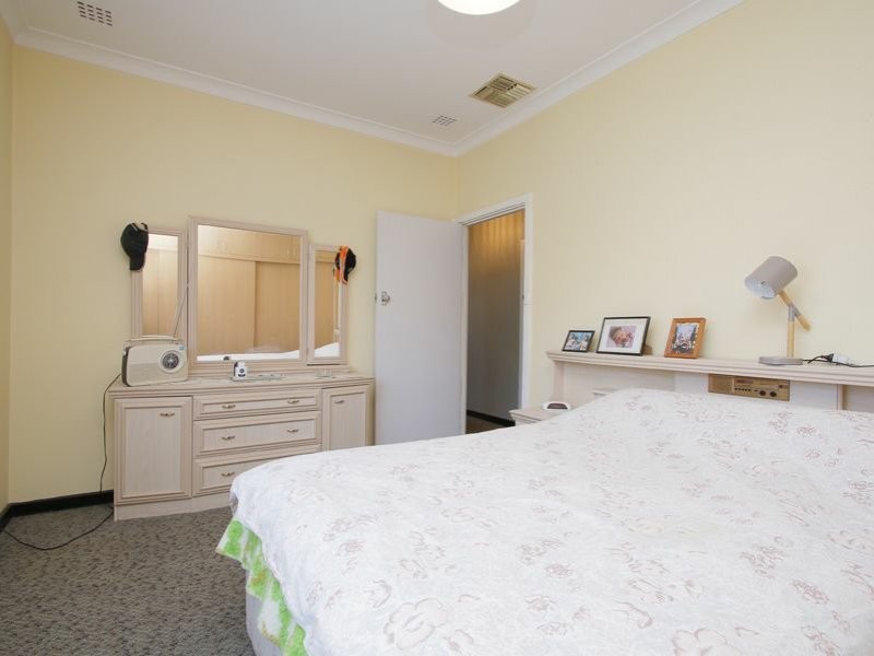 63 Wungong Road, Armadale WA 6112