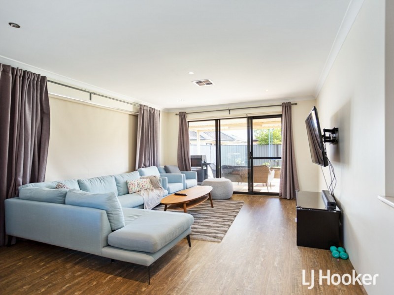 10 Dara Corner, Thornlie WA 6108