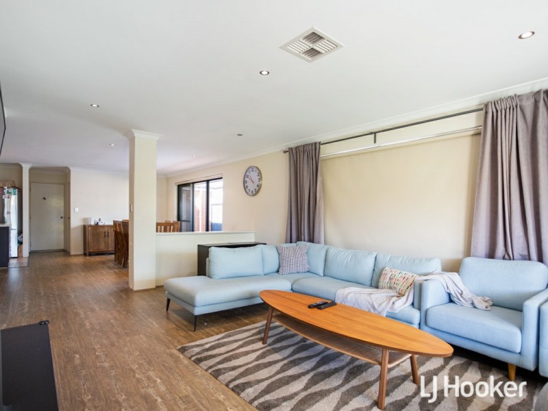 10 Dara Corner, Thornlie WA 6108