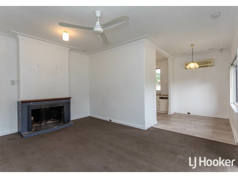 4 Elsie Street, Gosnells WA 6110