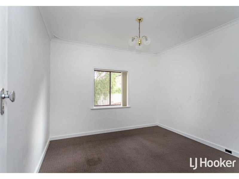 4 Elsie Street, Gosnells WA 6110