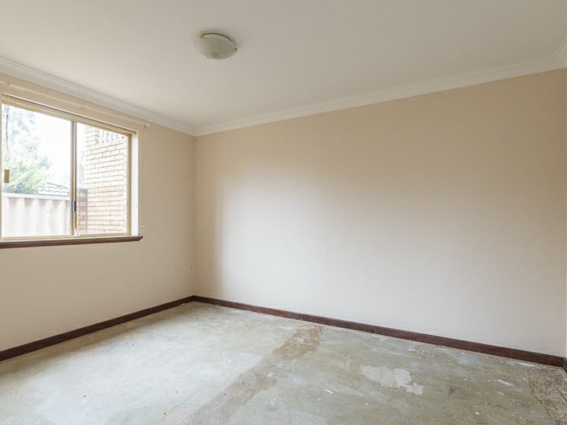 17 Jade Street, Mount Richon WA 6112