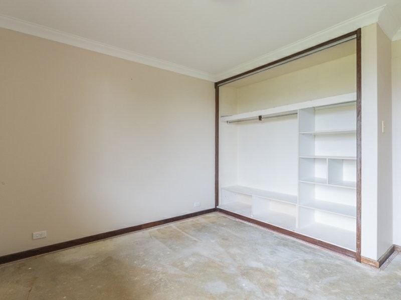 17 Jade Street, Mount Richon WA 6112