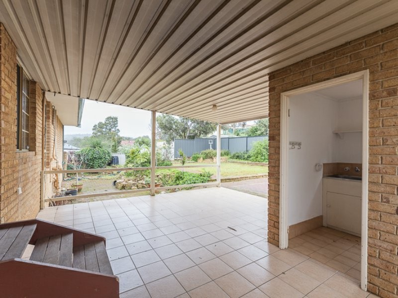 17 Jade Street, Mount Richon WA 6112