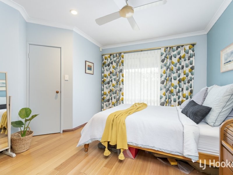 6 Bullfinch Street, Huntingdale WA 6110