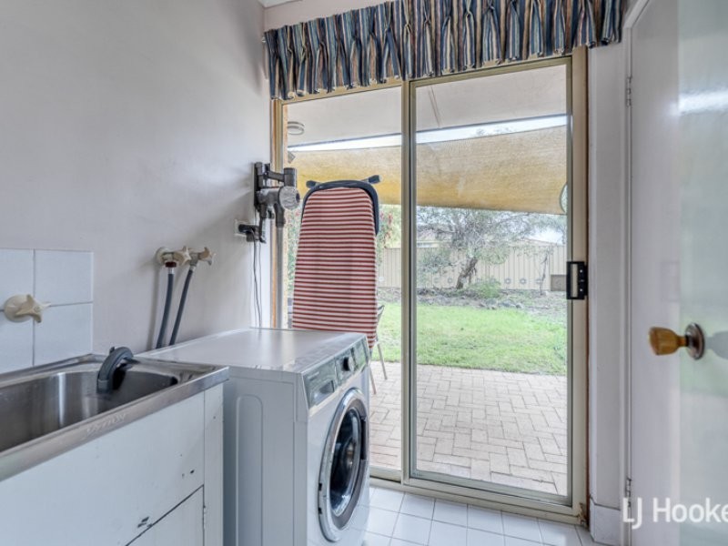 6 Bullfinch Street, Huntingdale WA 6110