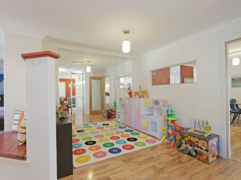 125 Warton Road, Thornlie WA 6108