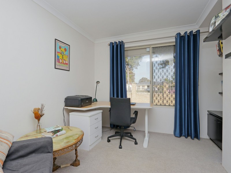 125 Warton Road, Thornlie WA 6108