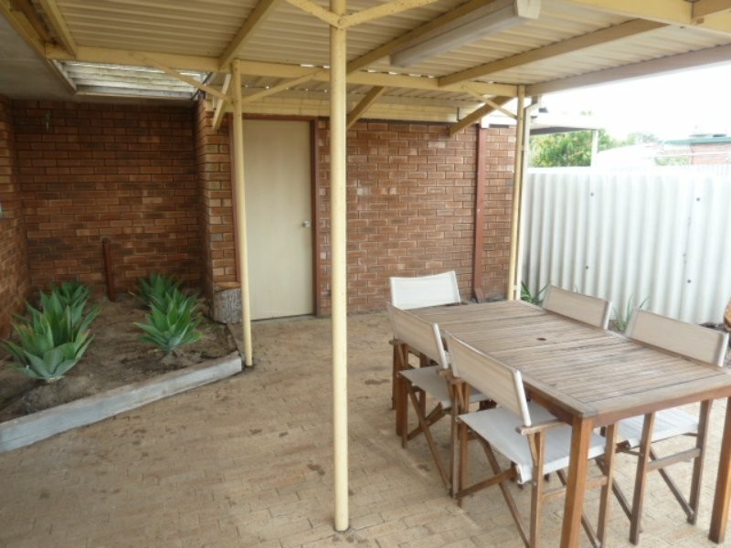 39 Eudanda Place, Cannington WA 6107