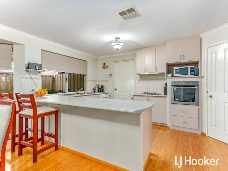 37 Banda Boulevard, Canning Vale WA 6155