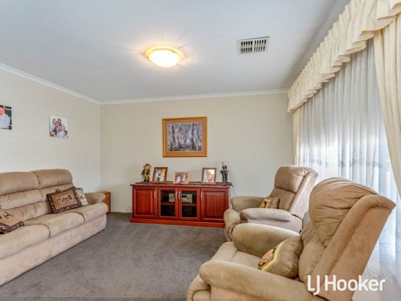 37 Banda Boulevard, Canning Vale WA 6155