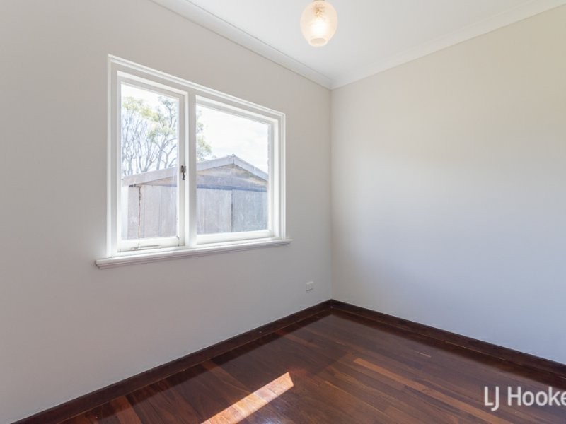 15 Wynyard Way, Thornlie WA 6108