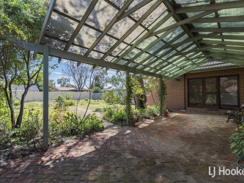 15 Wynyard Way, Thornlie WA 6108