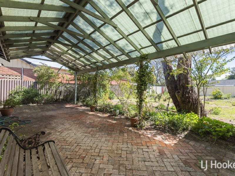 15 Wynyard Way, Thornlie WA 6108