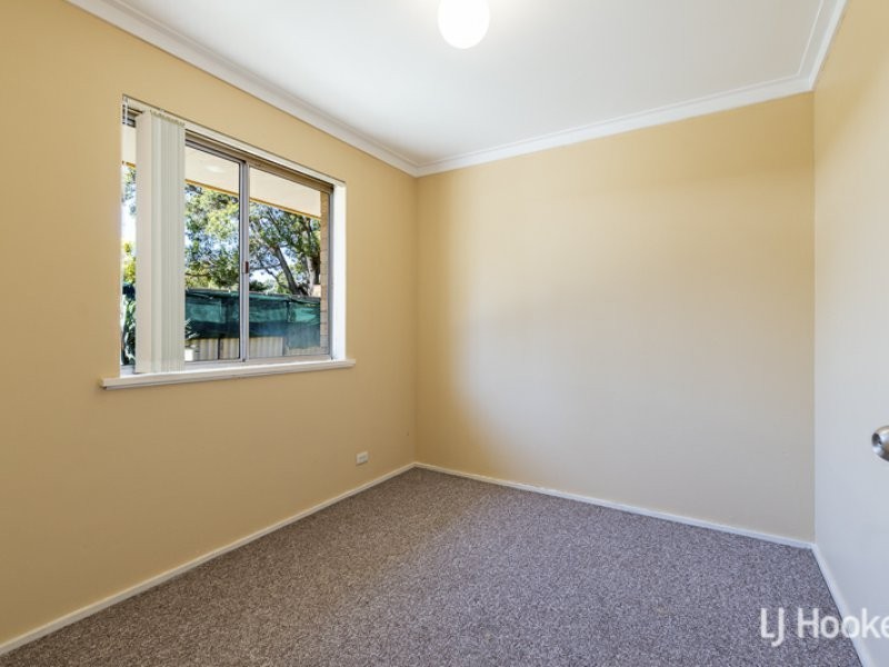 8 Brookdale Drive, Armadale WA 6112