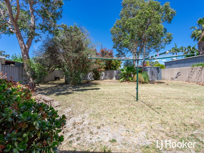 7 Farnham Place, Gosnells WA 6110