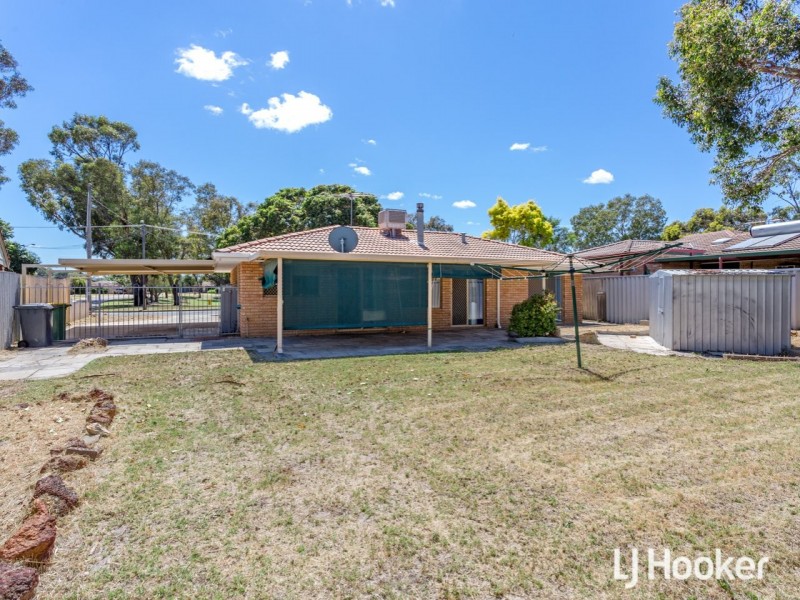 7 Farnham Place, Gosnells WA 6110
