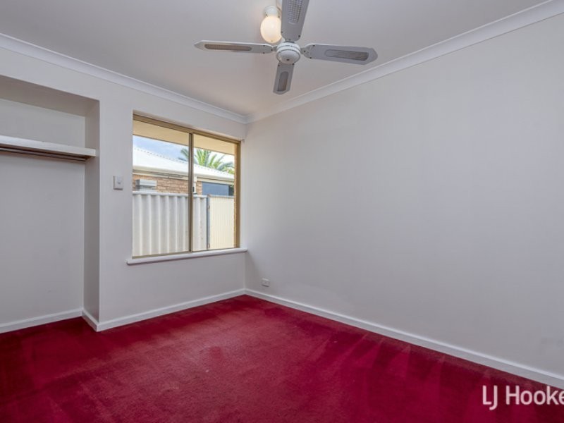 90 Strawberry Drive, Seville Grove WA 6112