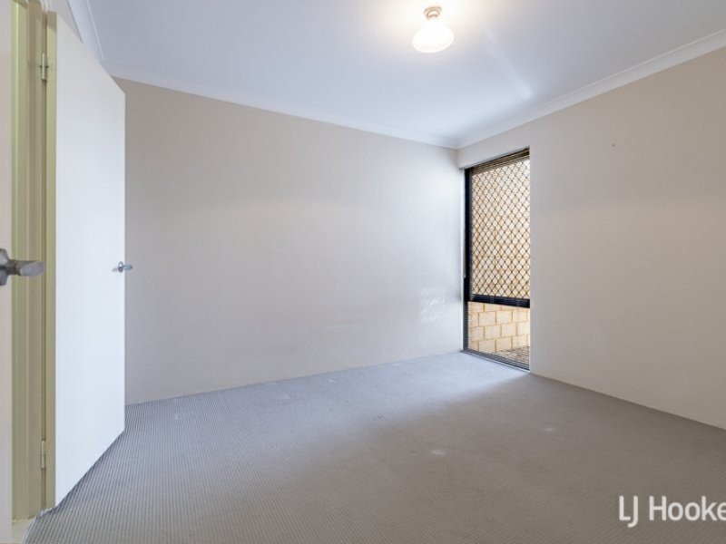 21/191 Railway Avenue, Kelmscott WA 6111