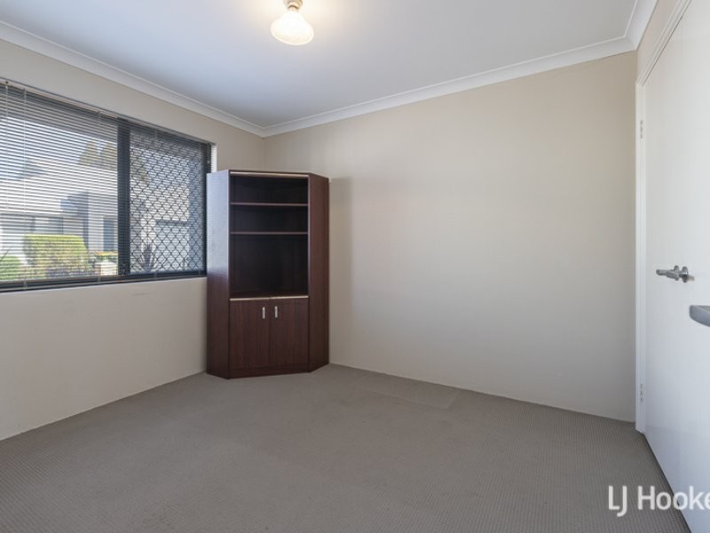 21/191 Railway Avenue, Kelmscott WA 6111