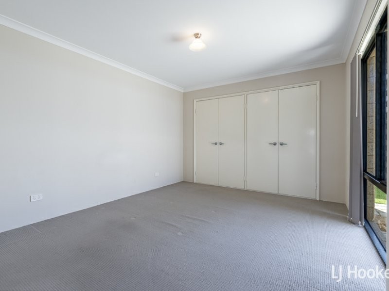 21/191 Railway Avenue, Kelmscott WA 6111