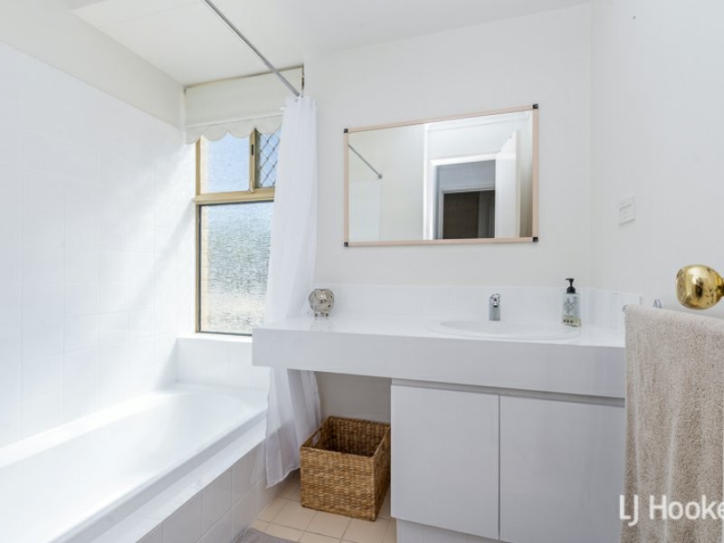 29 Juniper Court, Thornlie WA 6108