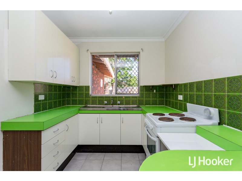 12 Jacobsen Way, Thornlie WA 6108