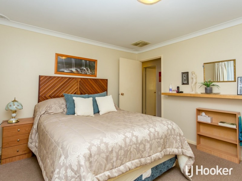 10 Palin Court, Langford WA 6147