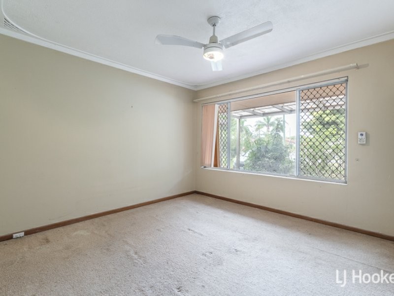 23A Spring Road, Thornlie WA 6108