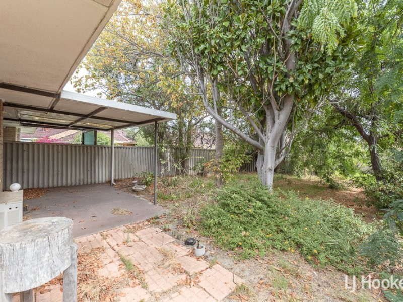 23A Spring Road, Thornlie WA 6108