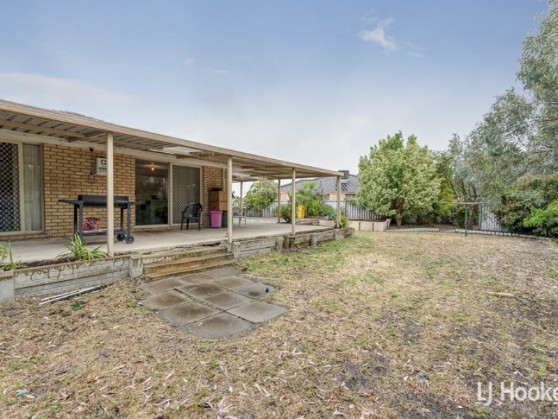 31 Parakeela Grove, Maddington WA 6109