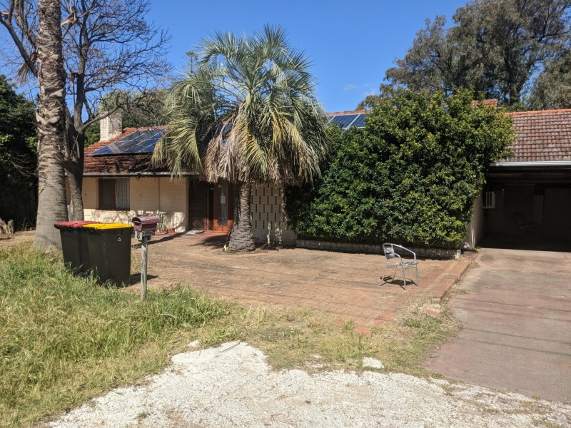 8 Banyard Avenue, Kelmscott WA 6111