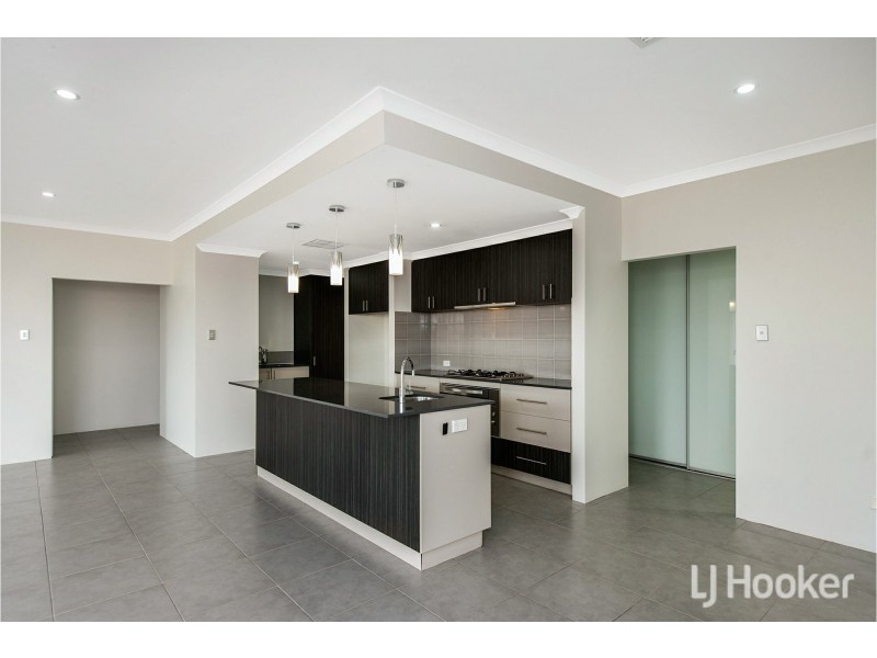 2 Sapium Street, Harrisdale WA 6112